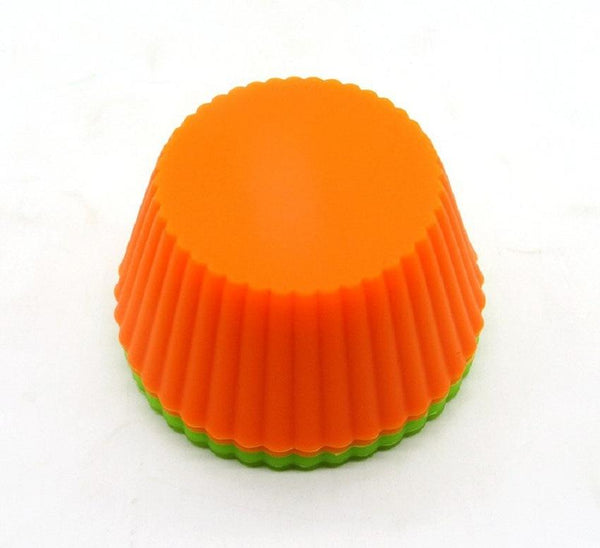 Set of 6 Reusable Silicone Baking Cups,Mini Muffin Pan and Cupcake Molds, Perfect for Bento Lunch Boxes